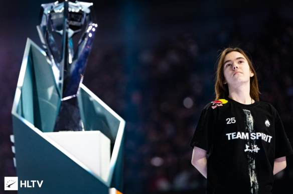 斗地主里节奏怎么掌握（如何把握斗地主的节奏）